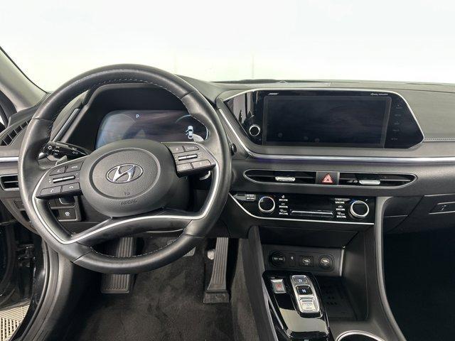 used 2022 Hyundai Sonata Hybrid car, priced at $23,117