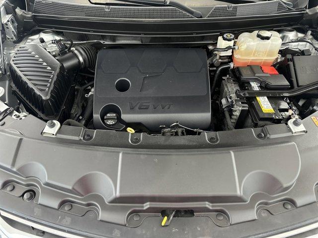 used 2021 Chevrolet Traverse car, priced at $24,391