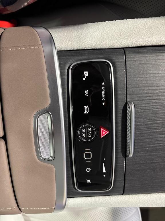 used 2022 Mercedes-Benz EQS 580 car, priced at $43,999