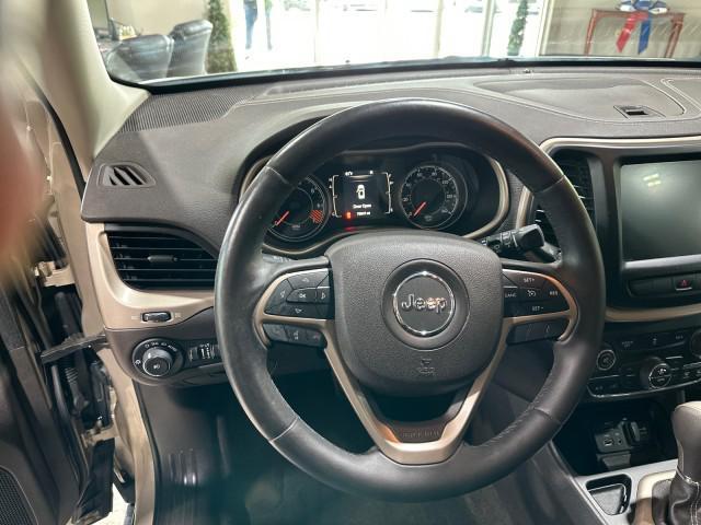 used 2014 Jeep Cherokee car, priced at $13,939