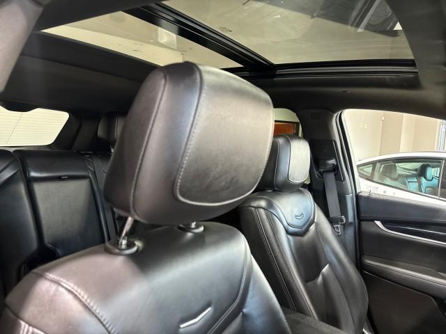 used 2023 Cadillac XT5 car, priced at $30,999