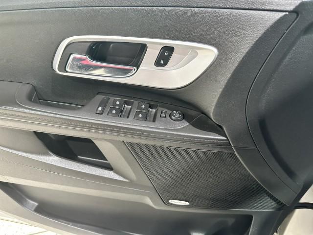 used 2016 Chevrolet Equinox car, priced at $9,999