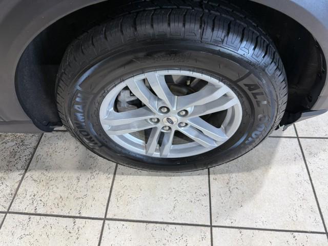 used 2024 Ford Explorer car, priced at $24,999