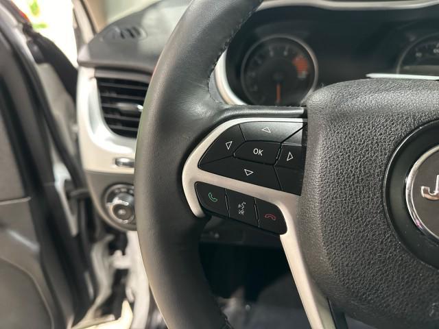 used 2016 Jeep Cherokee car, priced at $16,949