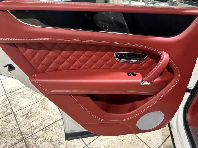 used 2018 Bentley Bentayga car
