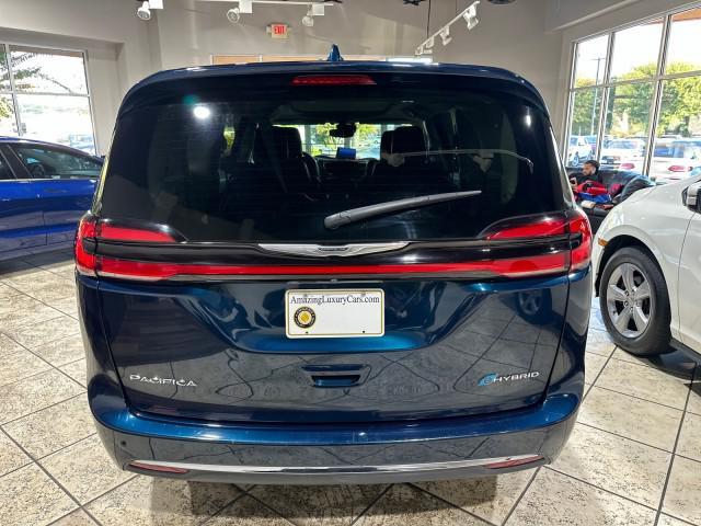 used 2022 Chrysler Pacifica Hybrid car, priced at $25,999