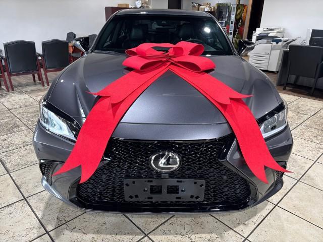 used 2021 Lexus ES 350 car, priced at $32,599