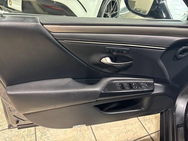 used 2021 Lexus ES 350 car, priced at $32,599