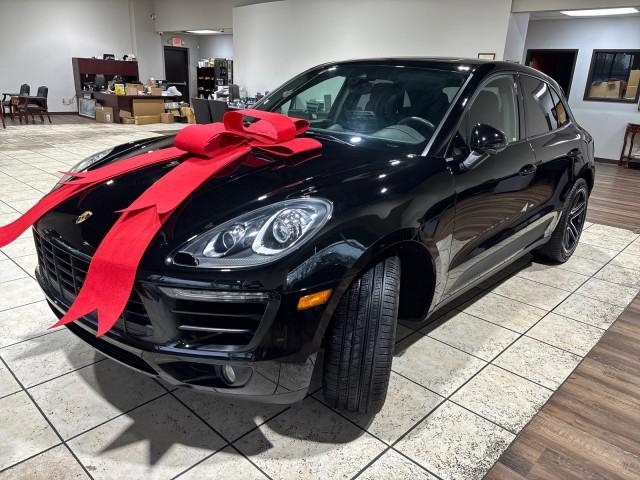 used 2018 Porsche Macan car, priced at $25,999