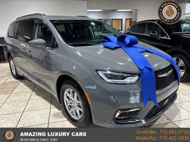 used 2022 Chrysler Pacifica car