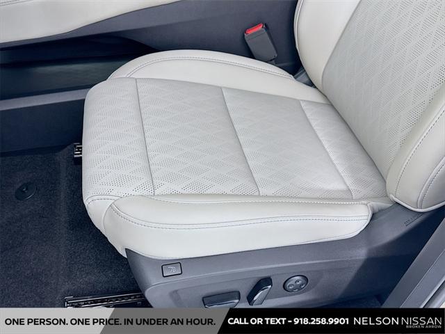 new 2025 Nissan Murano car, priced at $48,977