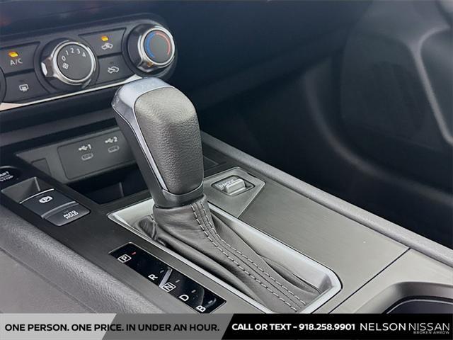 new 2025 Nissan Kicks car, priced at $25,190