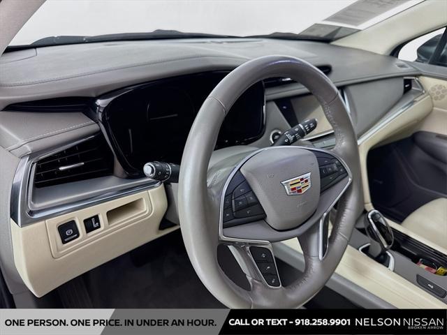 used 2017 Cadillac XT5 car, priced at $18,995