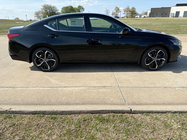 new 2025 Nissan Altima car, priced at $31,490