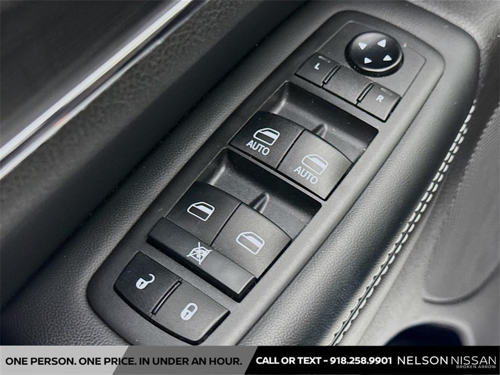 used 2021 Jeep Grand Cherokee car, priced at $26,999