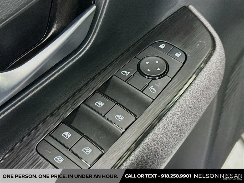 new 2026 Nissan Kicks car, priced at $26,031