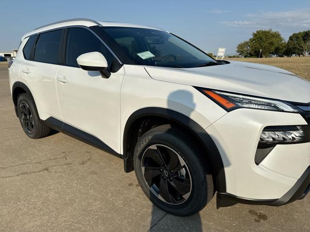 new 2024 Nissan Rogue car, priced at $32,550