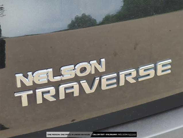 used 2021 Chevrolet Traverse car, priced at $24,994