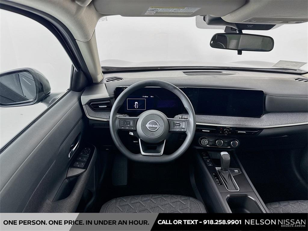 new 2025 Nissan Kicks car, priced at $23,280