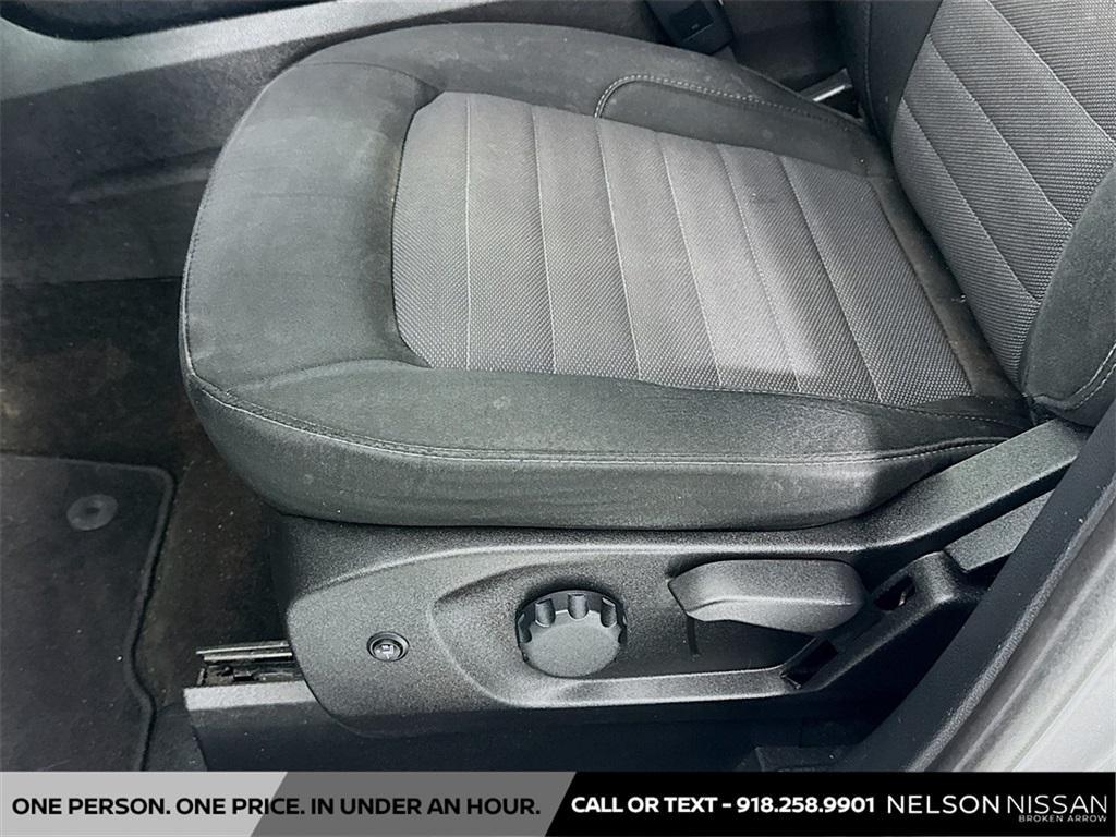 used 2019 Ford Edge car, priced at $10,999