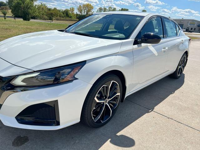 new 2025 Nissan Altima car, priced at $30,295