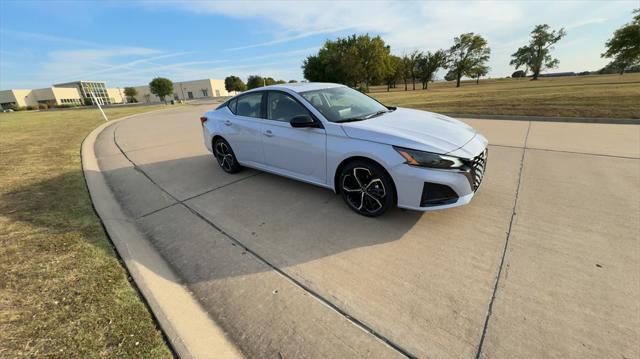 new 2025 Nissan Altima car, priced at $30,795