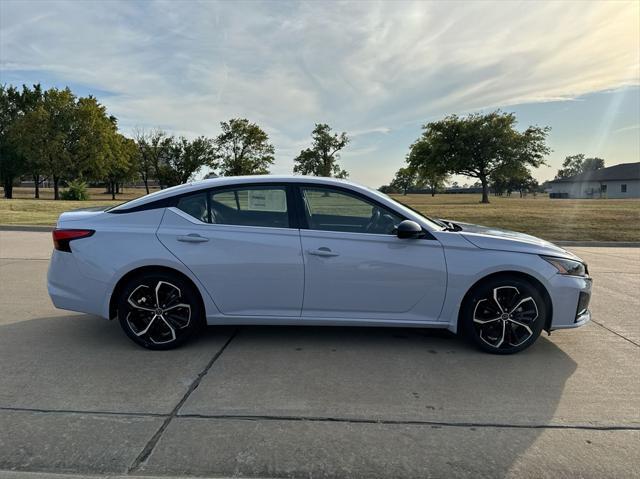 new 2025 Nissan Altima car, priced at $30,795