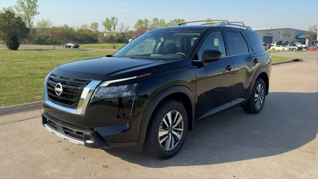 new 2025 Nissan Pathfinder car, priced at $43,441