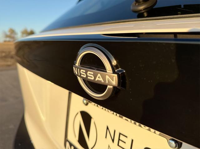 new 2025 Nissan Kicks car, priced at $24,464