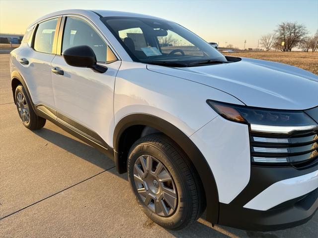 new 2025 Nissan Kicks car, priced at $24,464