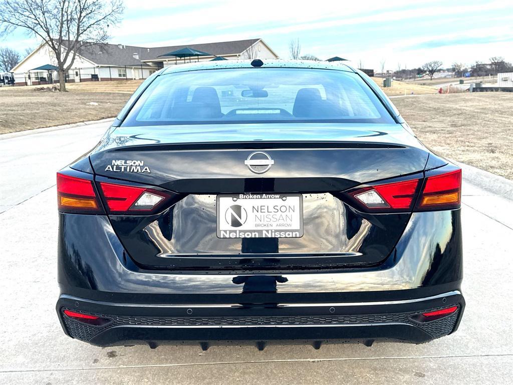 new 2025 Nissan Altima car, priced at $25,623