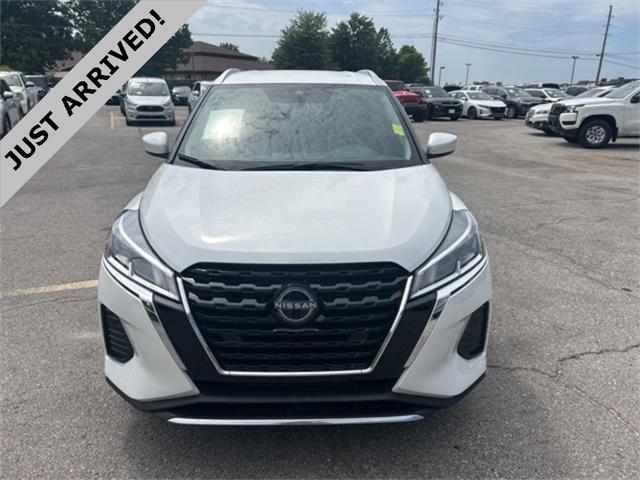 used 2023 Nissan Kicks car, priced at $19,999