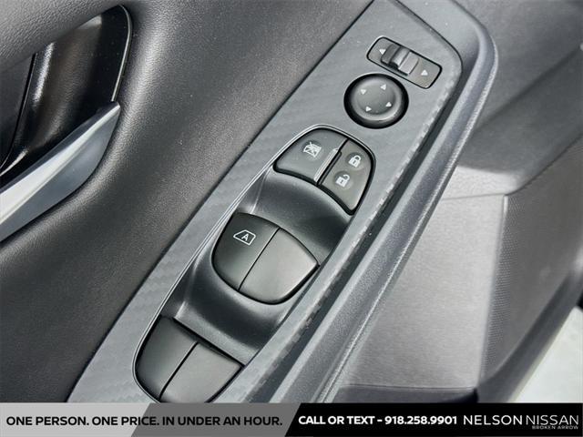 new 2025 Nissan Sentra car, priced at $22,560