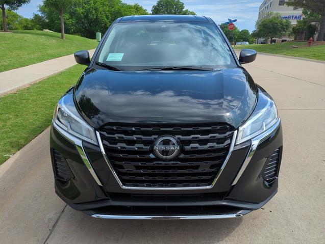 new 2025 Nissan Kicks car, priced at $21,994