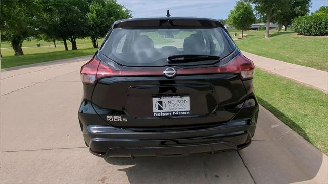 new 2025 Nissan Kicks car, priced at $21,994