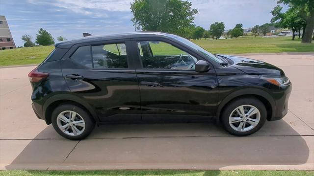 new 2025 Nissan Kicks car, priced at $21,994