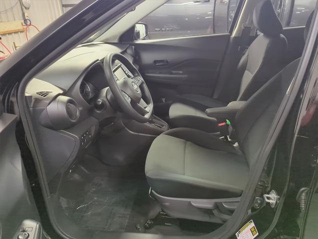new 2025 Nissan Kicks car, priced at $21,994
