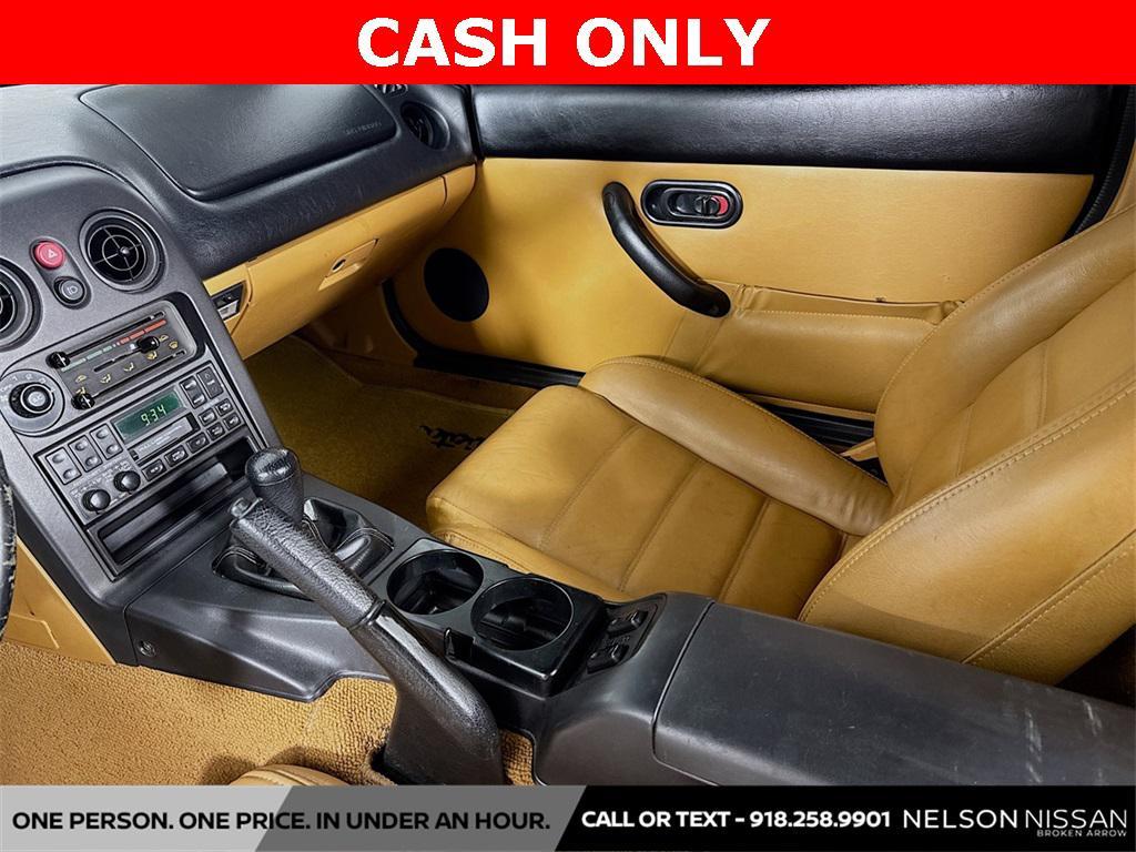 used 1995 Mazda MX-5 Miata car, priced at $10,999