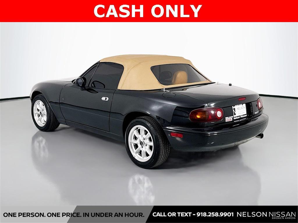 used 1995 Mazda MX-5 Miata car, priced at $10,999
