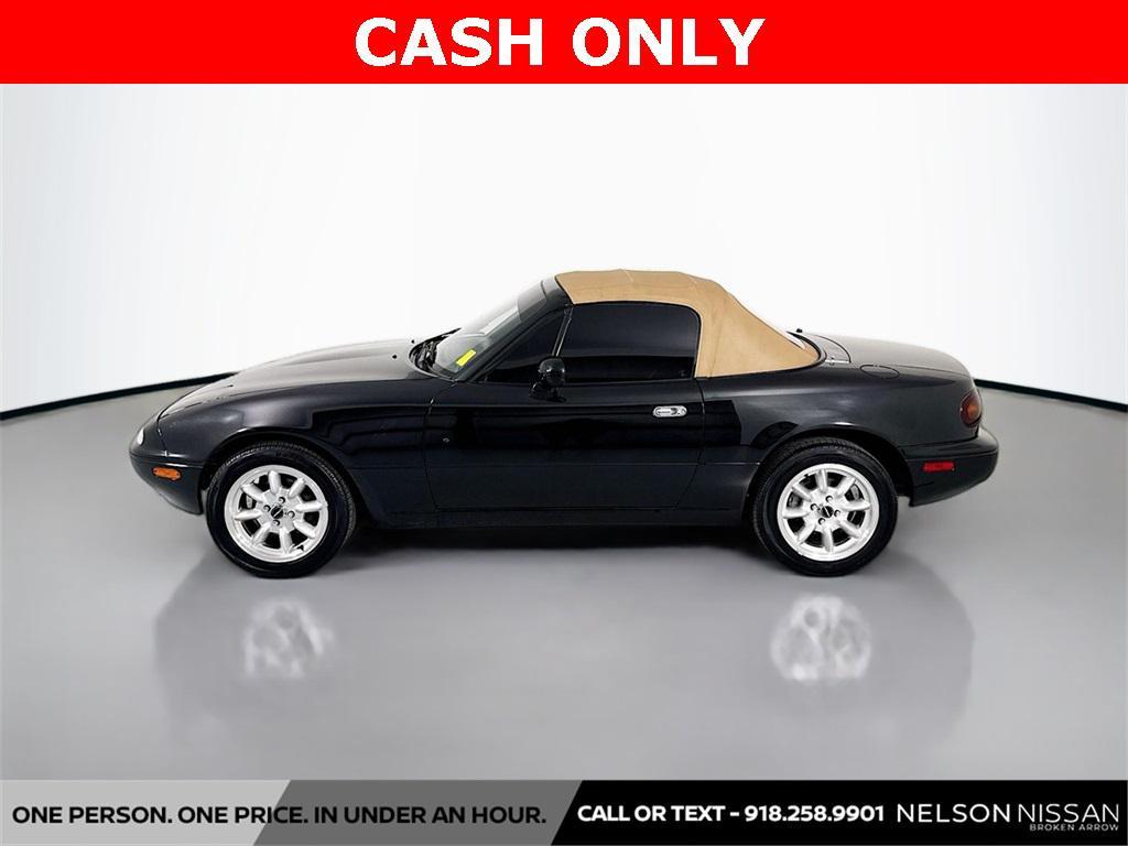 used 1995 Mazda MX-5 Miata car, priced at $10,999