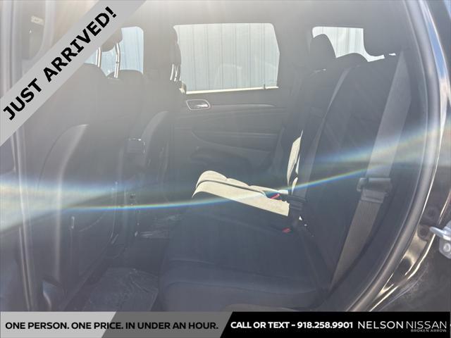 used 2017 Jeep Grand Cherokee car, priced at $17,999