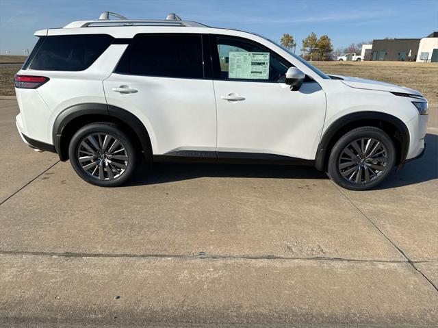 new 2025 Nissan Pathfinder car, priced at $44,471