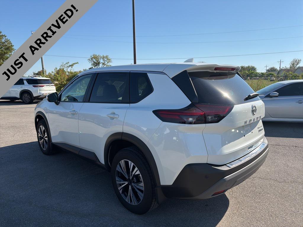 used 2022 Nissan Rogue car, priced at $22,494