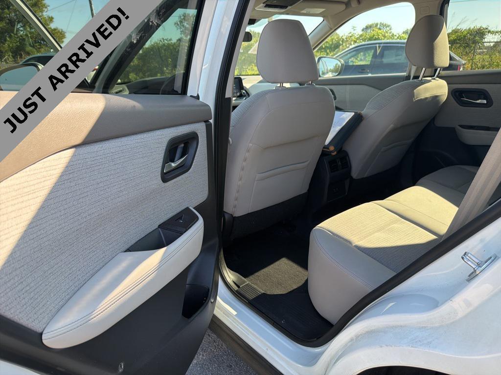 used 2022 Nissan Rogue car, priced at $22,494