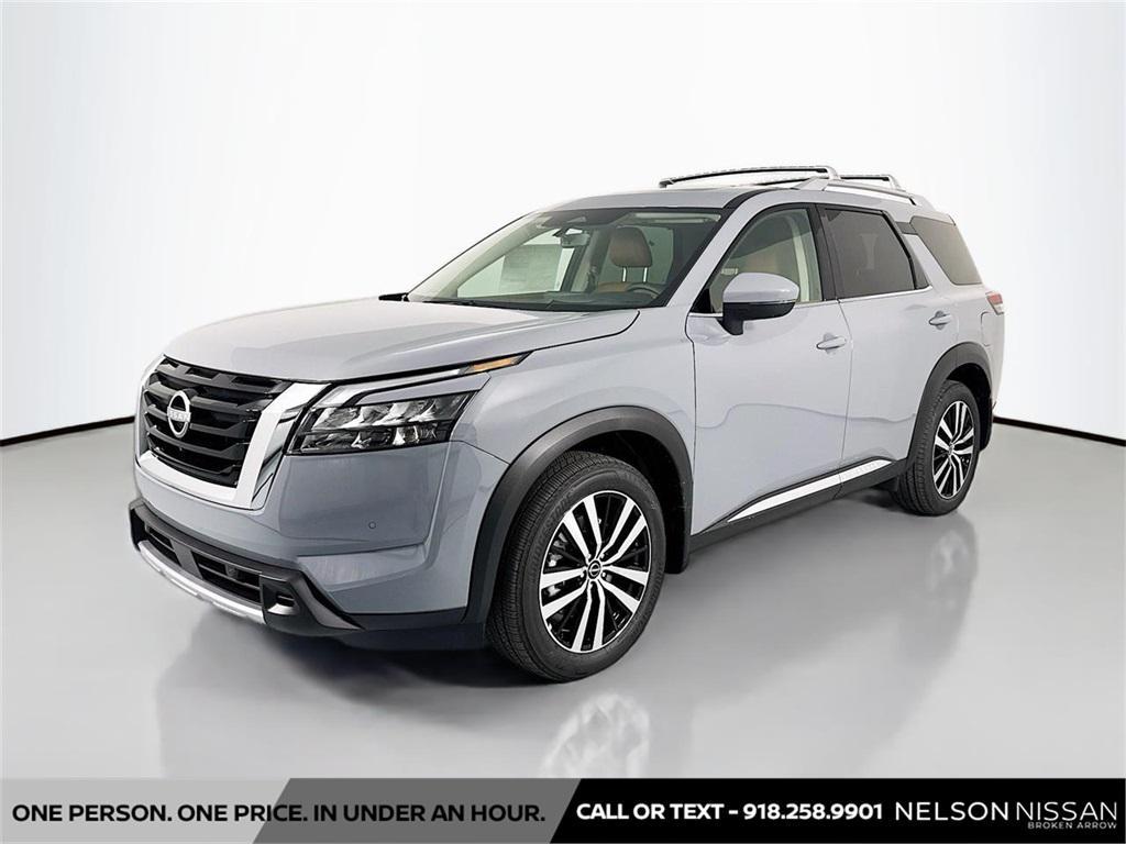 new 2025 Nissan Pathfinder car, priced at $50,531