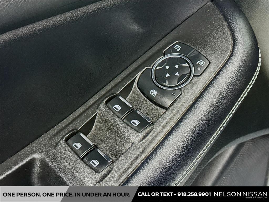 used 2023 Ford Edge car, priced at $28,732