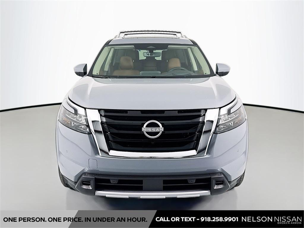 new 2025 Nissan Pathfinder car, priced at $50,618