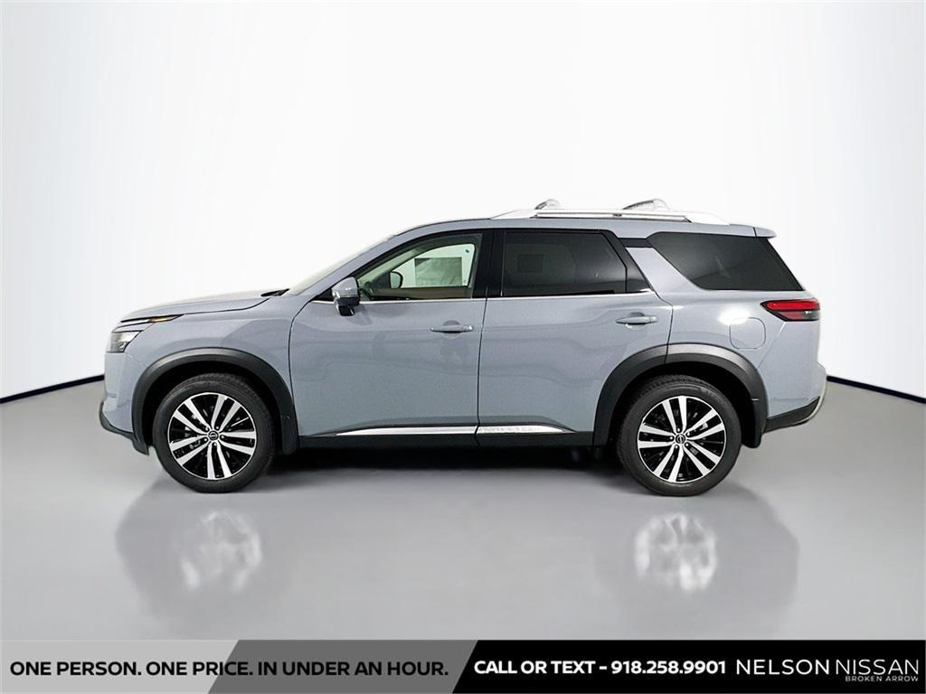 new 2025 Nissan Pathfinder car, priced at $50,618