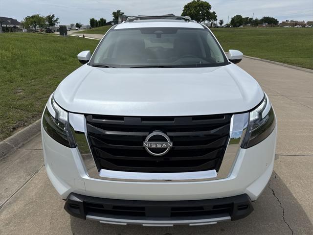 new 2025 Nissan Pathfinder car, priced at $50,983