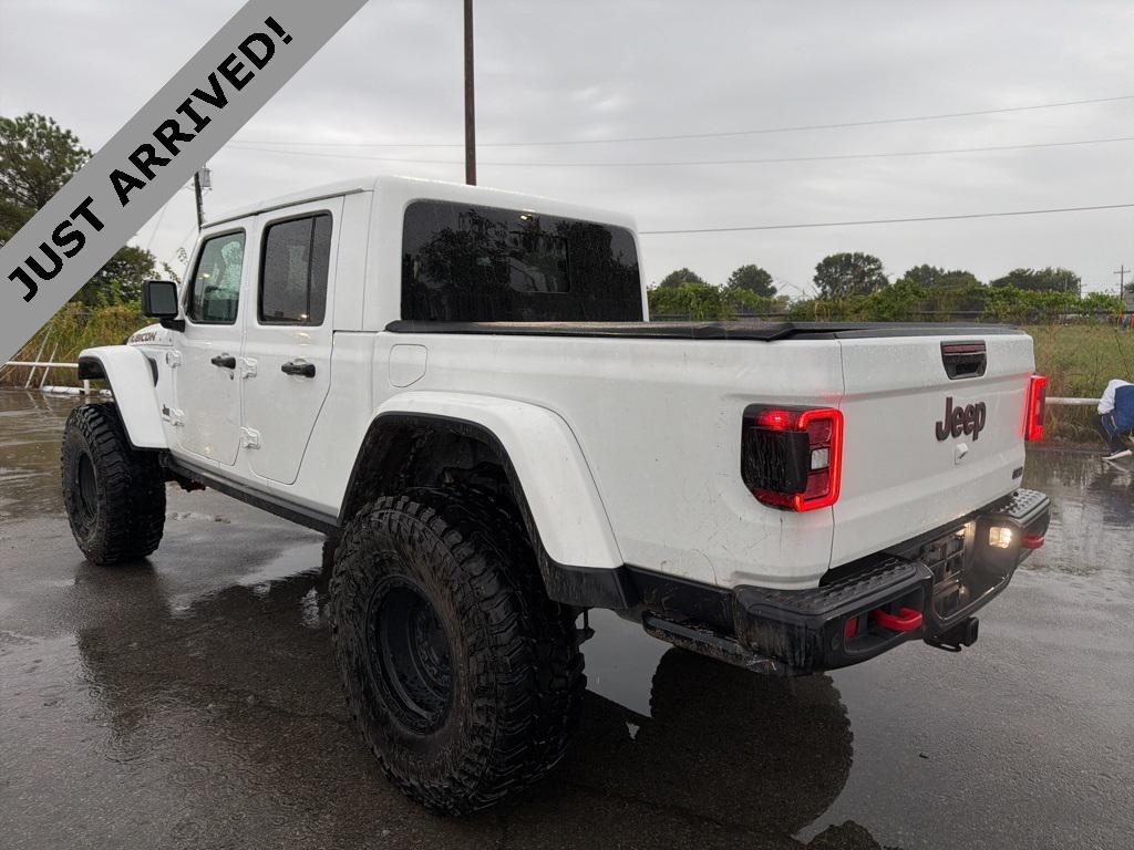 used 2020 Jeep Gladiator car, priced at $32,994